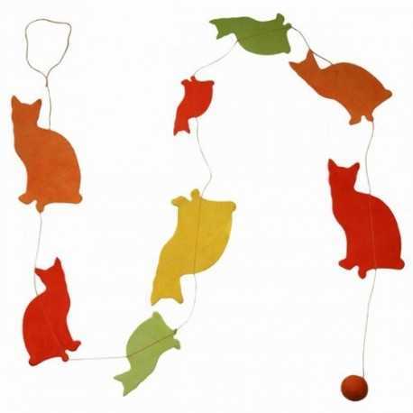 cat paperchain
