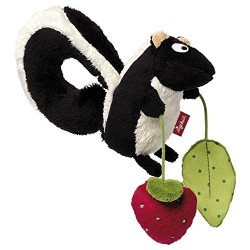 Activity games with skunk for child, girl or boy