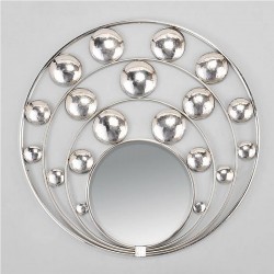 Round mirror in circles with metal circles