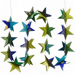 Guirlande Brocéliande étoiles doubles émeraude et or en papier Lokta